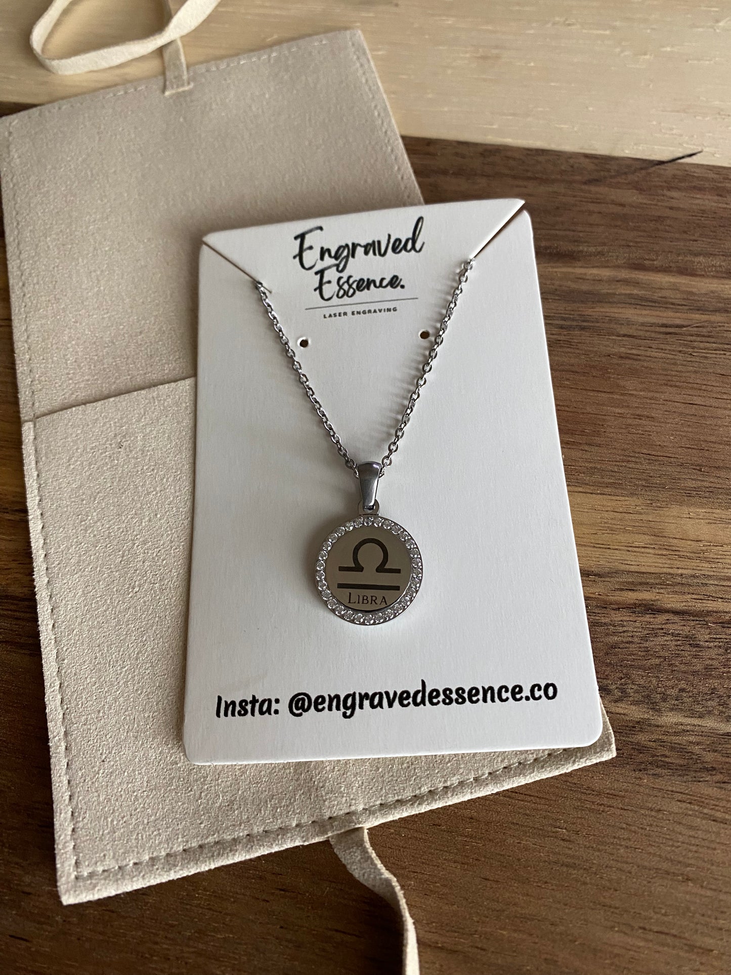 Silver Round Pendant Necklace