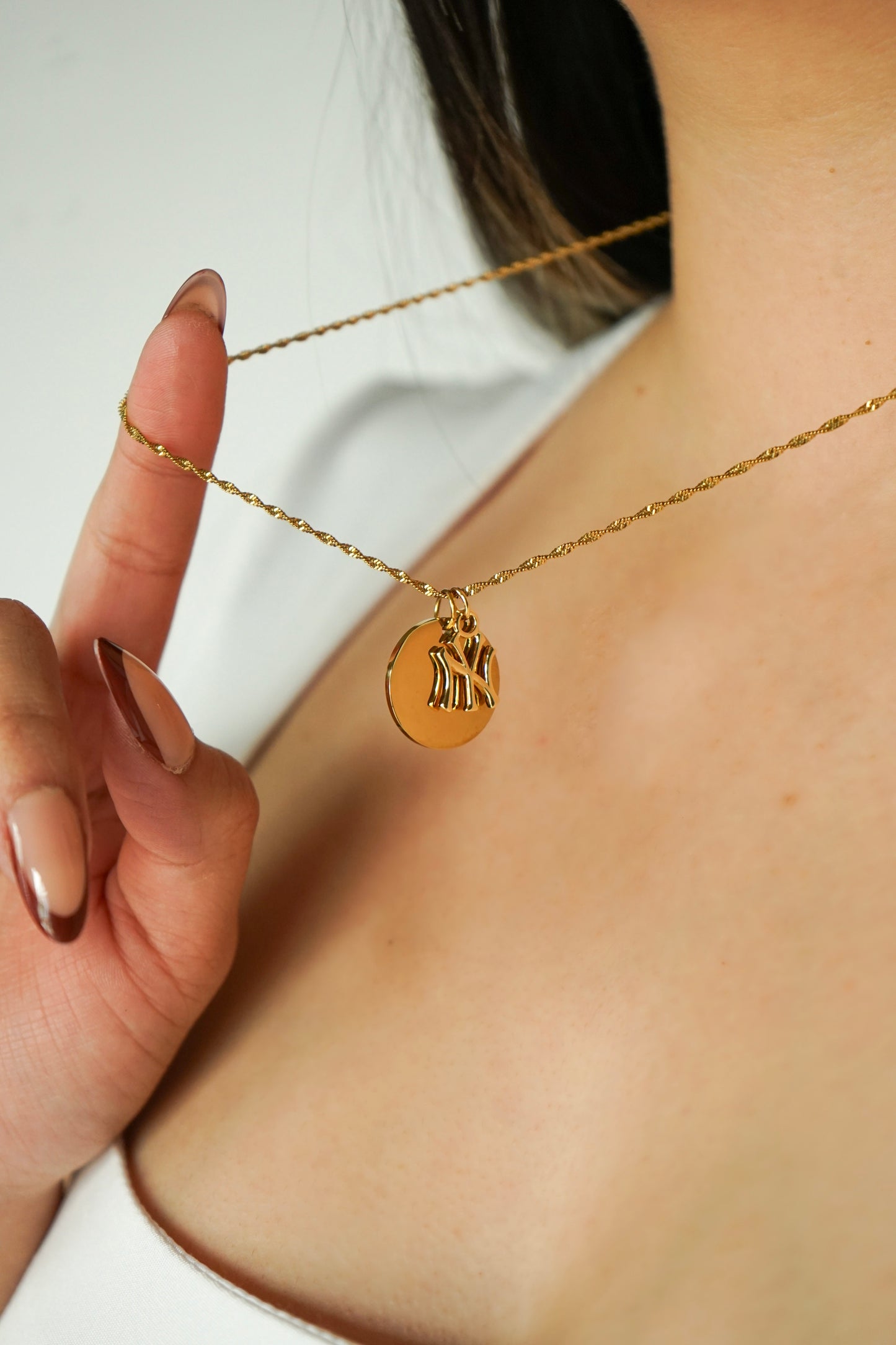 NY Gold Necklace